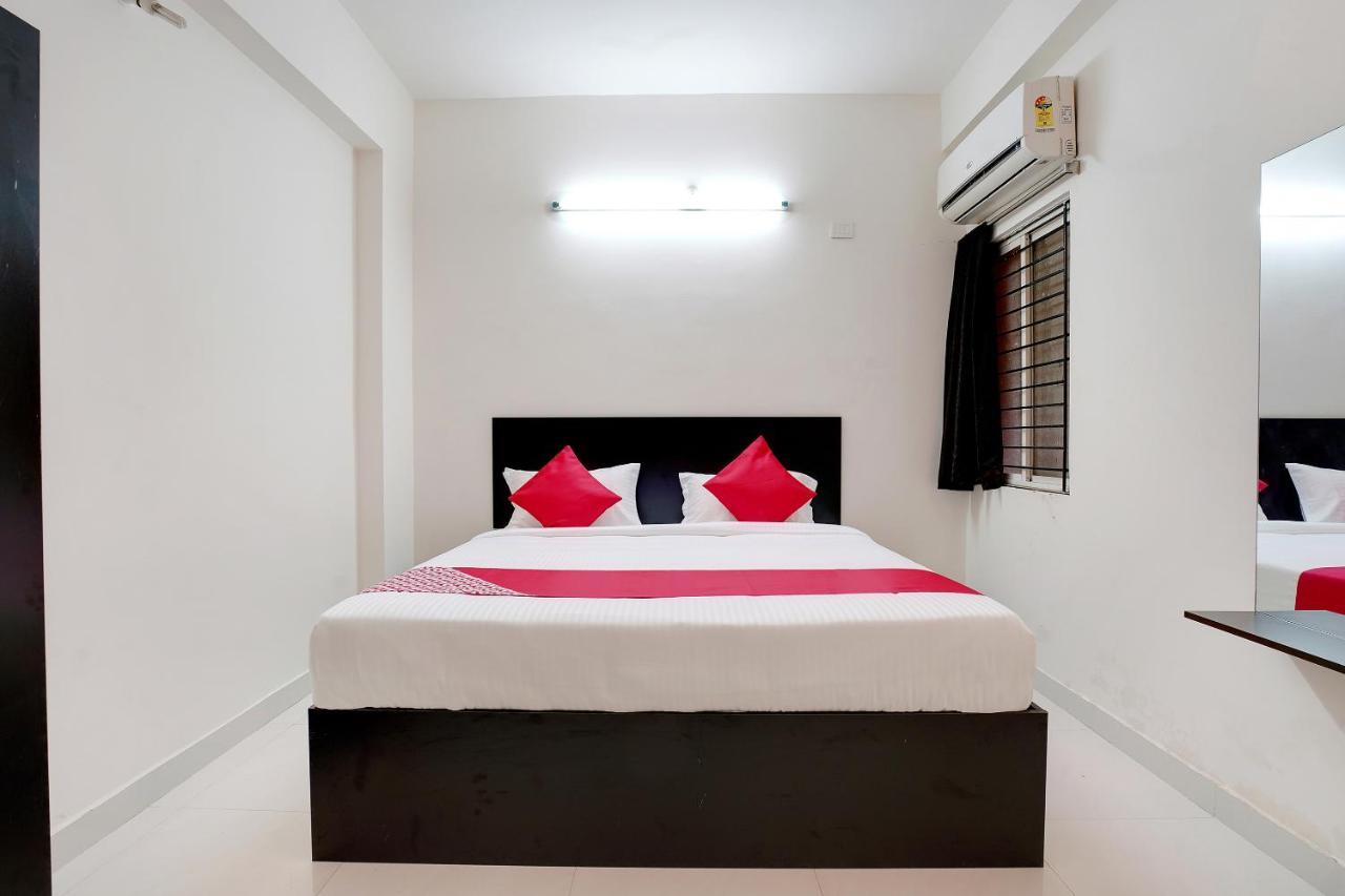 Отель Oyo 41102 Hyderabad Elite Haidar Sahibguda Экстерьер фото