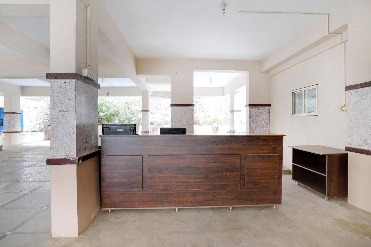 Отель Oyo 41102 Hyderabad Elite Haidar Sahibguda Экстерьер фото